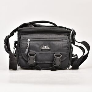 Samsonite Camera/Camcorder Bag Adjustable Center Piece l Strap Black